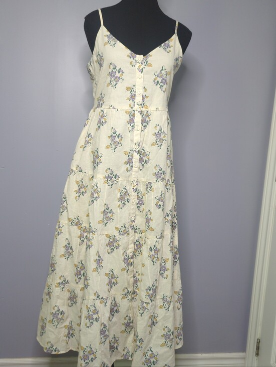 Patrons of Peace Dresses & Skirts - Patrons of Peace Cream Floral Tiered Button-Front Maxi Dress Sz S